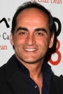 Navid Negahban Film ve Dizileri