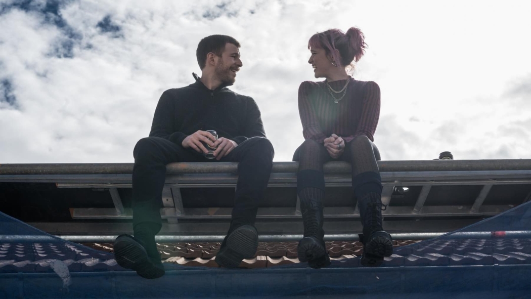ilk Öpücükte Aşk izle